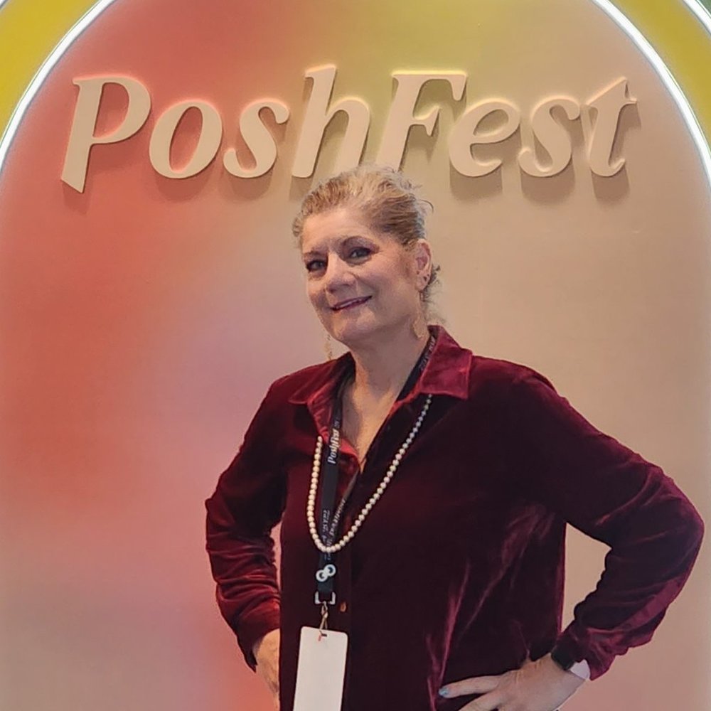 Meet your Posher, Brenda - Picture 4 of 4